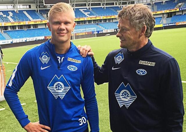 法尔克：拜仁认为超6500万欧签雅克松太贵，在关注弗拉霍维奇（法尔克：拜仁嫌雅克松6500万欧以上太贵，转而关注弗拉霍维奇）