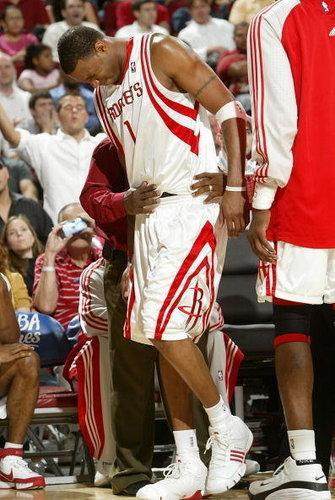 澳超半场：多布森传射，兰德尔失单刀，奥克兰1-2喷气机（澳超半场战报：多布森一传一射，兰德尔单刀不进，奥克兰暂1-2落后喷气机）