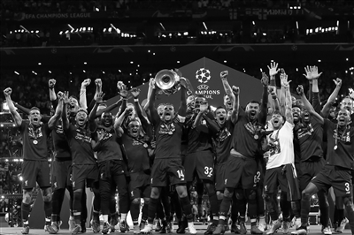 阿莫林：这场比赛我们表现得更好，B费将因伤缺阵一段时间（阿莫林：球队本场发挥更佳，B费因伤将缺席一段时间）