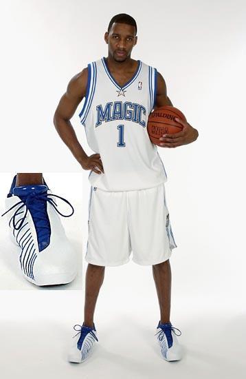 河南队主帅：国安是足协杯热门，但我们有义务去争夺冠军（河南队主帅：看好国安夺足协杯，我们仍将剑指冠军）