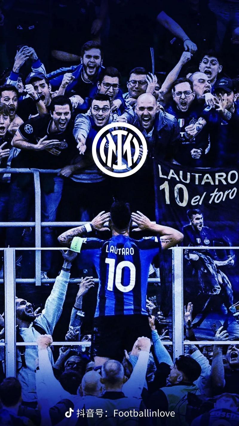 荣获马德里足协颁发的体育传奇奖，托雷斯晒图感谢马德里足协（托雷斯获颁马德里足协体育传奇奖，晒图致谢）