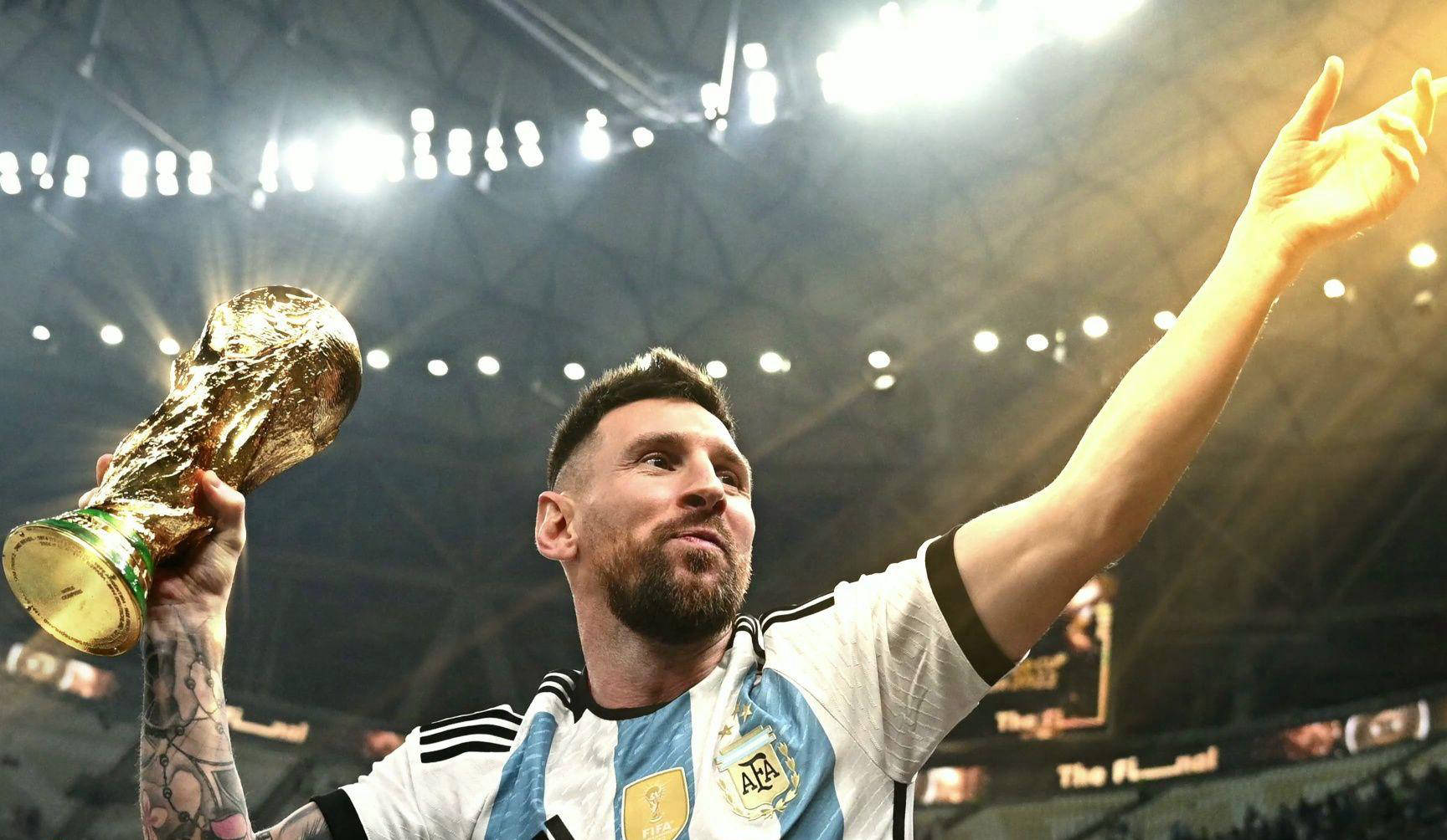 日职联战报：松村优太替补制胜，鹿岛1-0东京绿茵继续领跑（日职联快讯：松村优太替补建功，鹿岛鹿角1-0小胜东京绿茵稳居榜首）