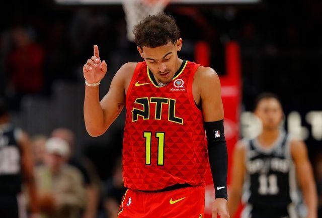 他把比赛节奏完全玩明白了（他已彻底掌控比赛节奏）