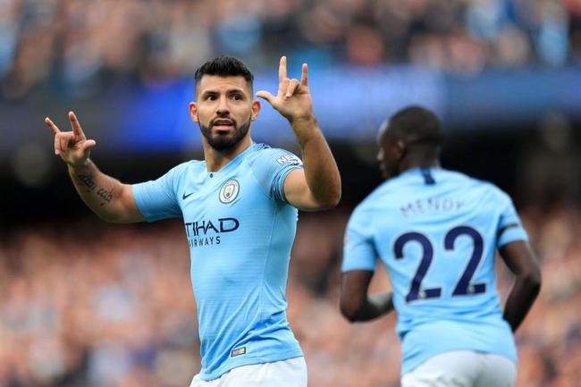 篮球界的十大传奇故事（篮坛十大不朽传奇）